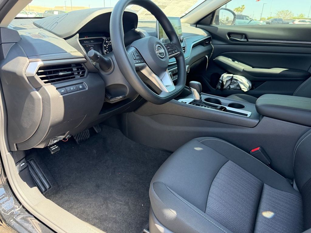 Thumbnail: 2026 Nissan Altima - 8
