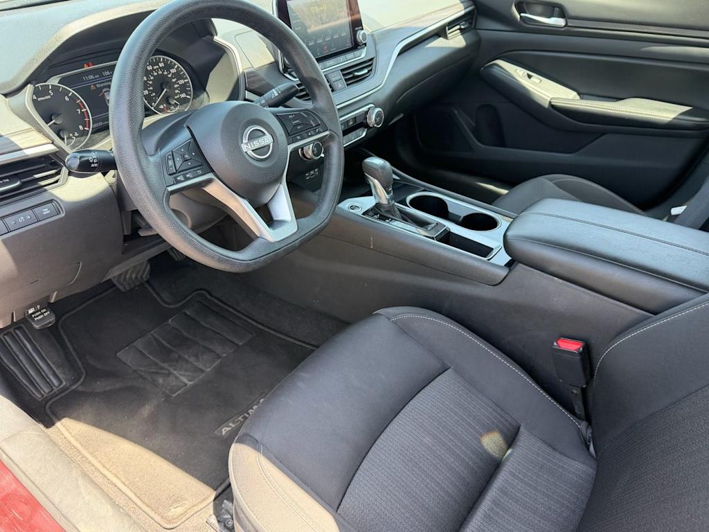 Thumbnail: 2024 Nissan Altima - 2