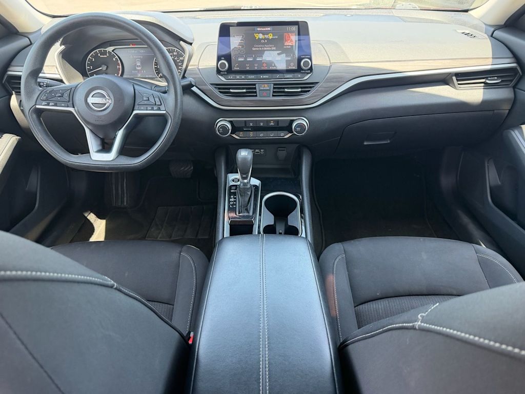 Thumbnail: 2024 Nissan Altima - 9