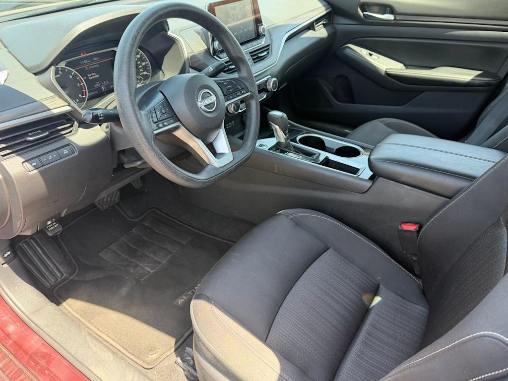 Thumbnail: 2024 Nissan Altima - 24