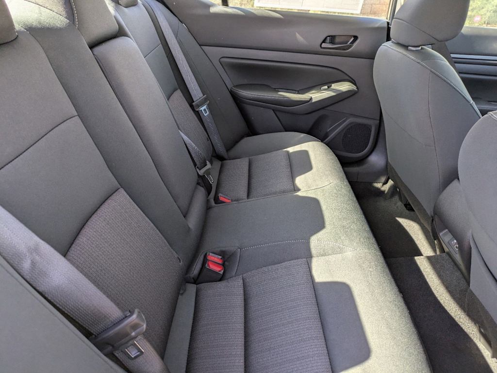 Thumbnail: 2025 Nissan Altima - 9