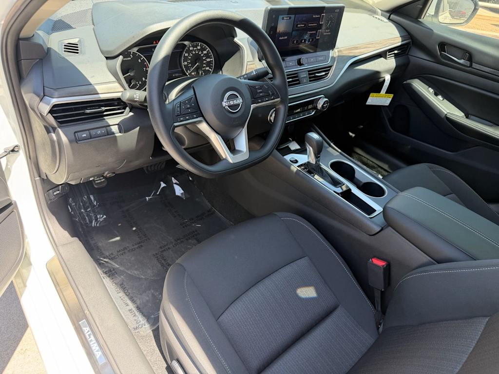 Thumbnail: 2026 Nissan Altima - 2