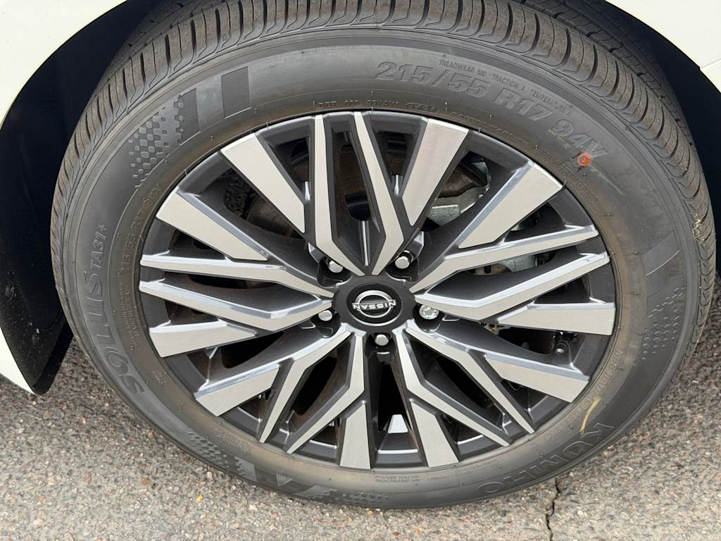 Thumbnail: 2026 Nissan Altima - 7