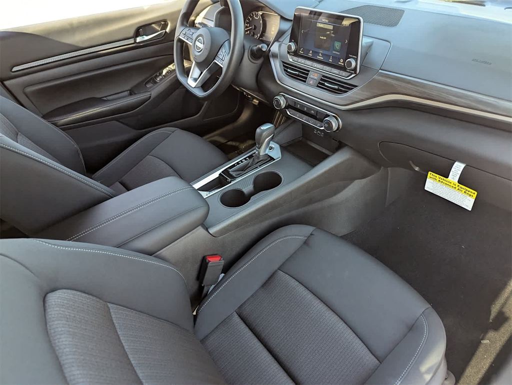 Thumbnail: 2025 Nissan Altima - 2