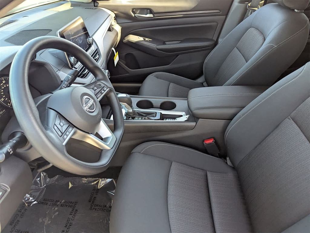 Thumbnail: 2025 Nissan Altima - 21