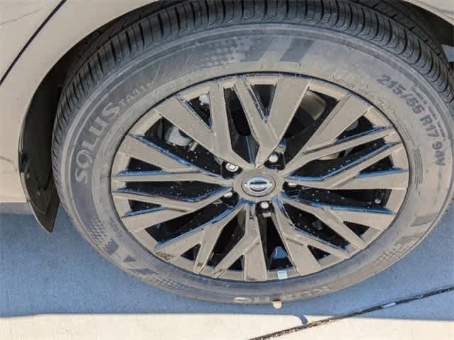 Thumbnail: 2025 Nissan Altima - 7