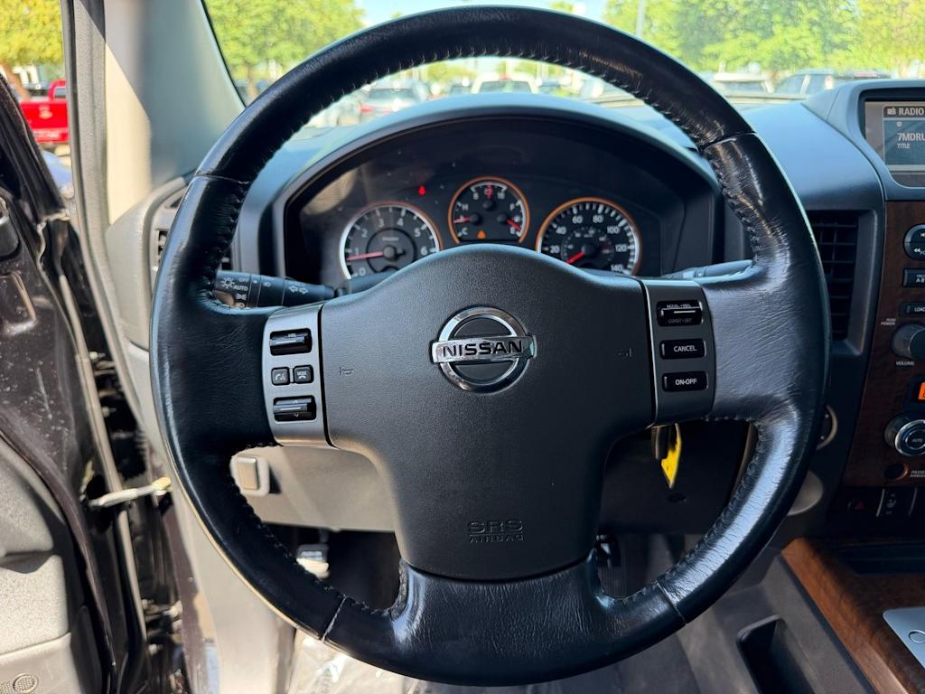Thumbnail: 2008 Nissan Titan - 10