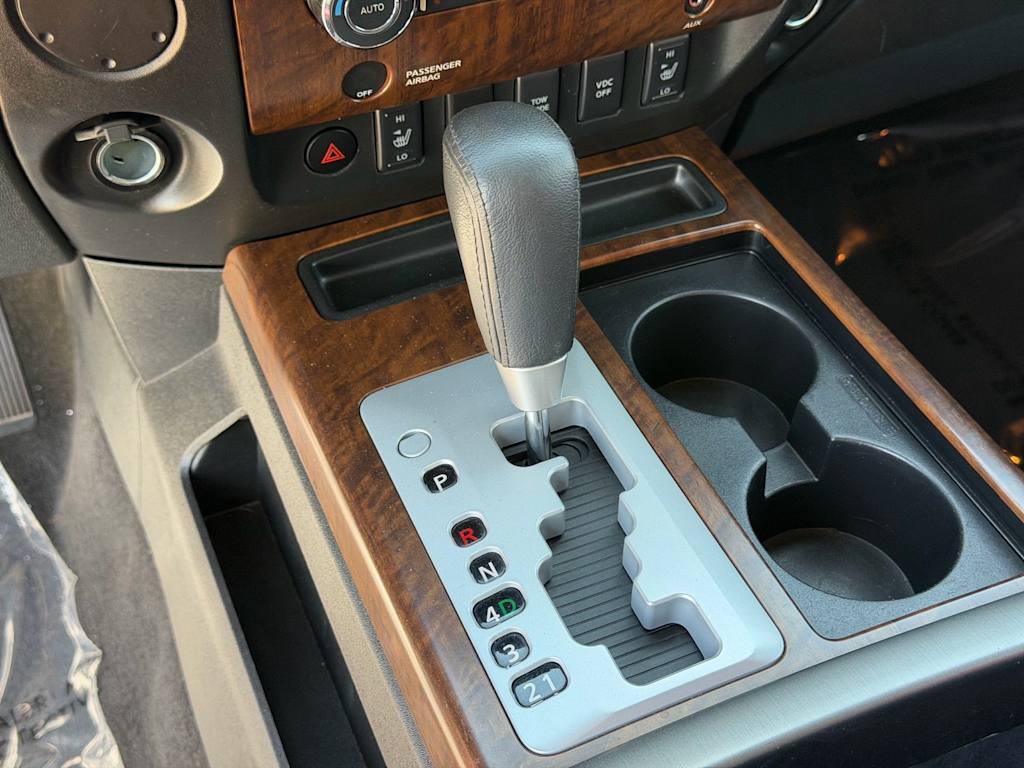 Thumbnail: 2011 Nissan Titan - 18