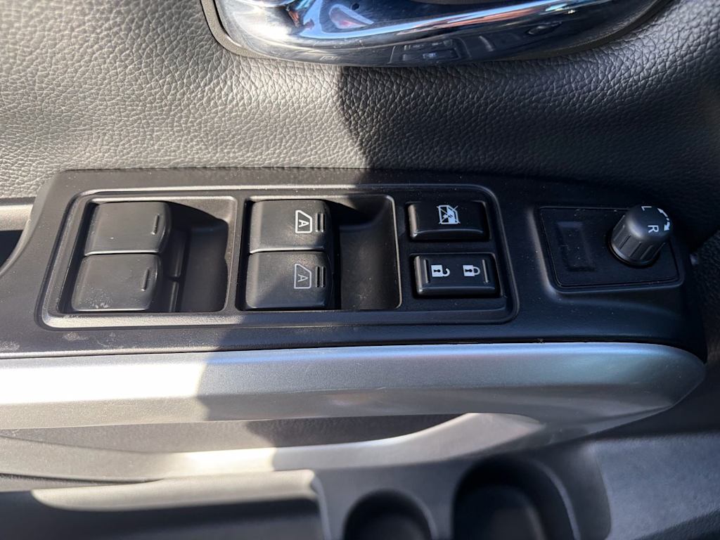 Thumbnail: 2018 Nissan Titan - 20
