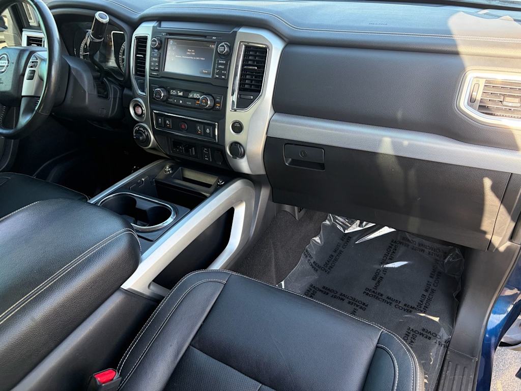 Thumbnail: 2018 Nissan Titan - 8