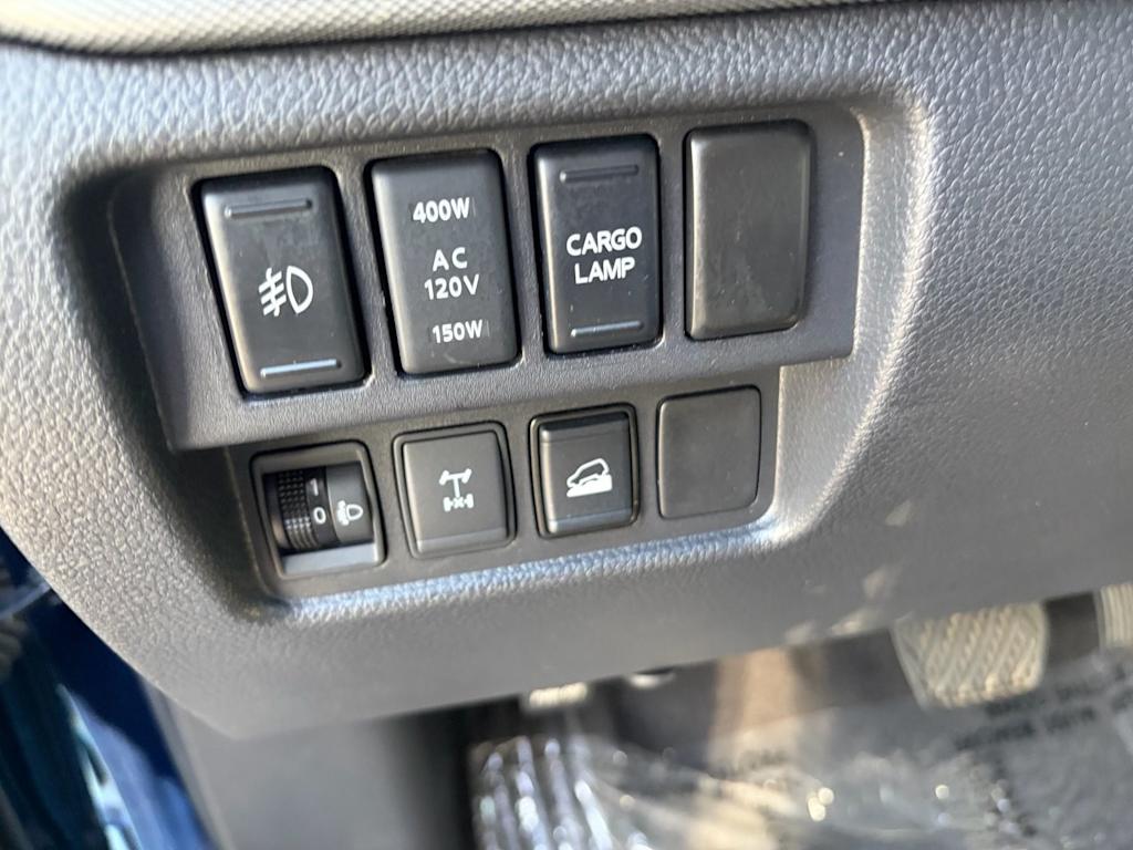Thumbnail: 2018 Nissan Titan - 22