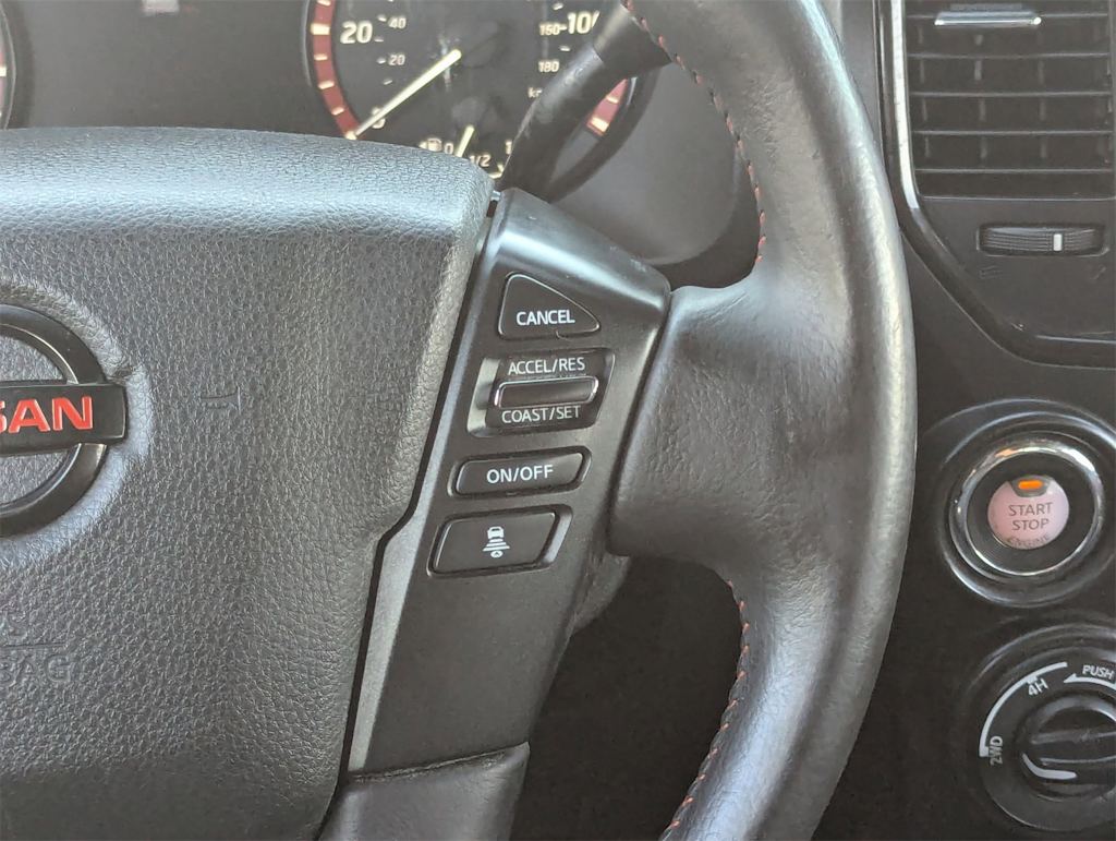 Thumbnail: 2022 Nissan Titan - 25