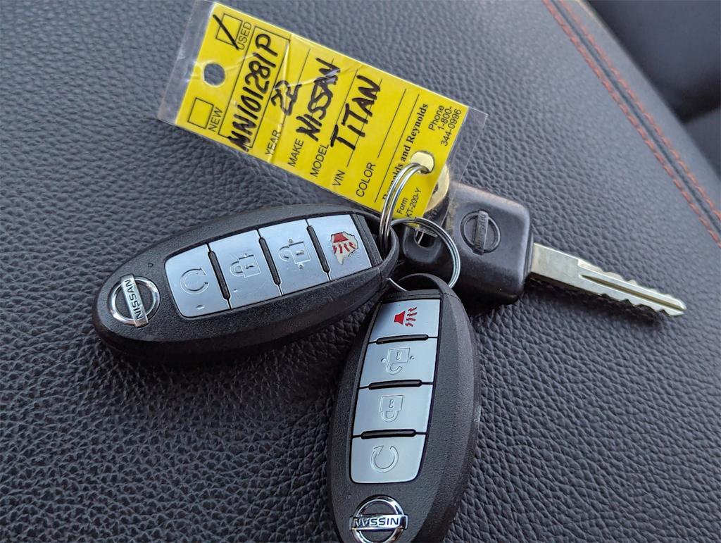 Thumbnail: 2022 Nissan Titan - 15