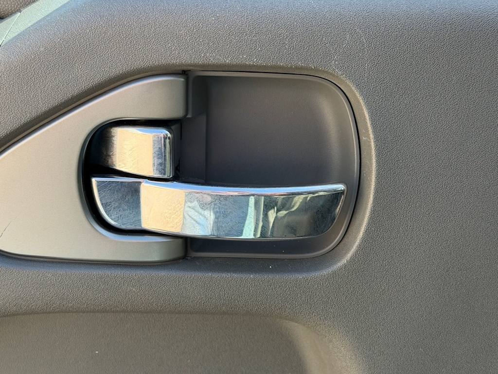 Thumbnail: 2019 Nissan Frontier - 14