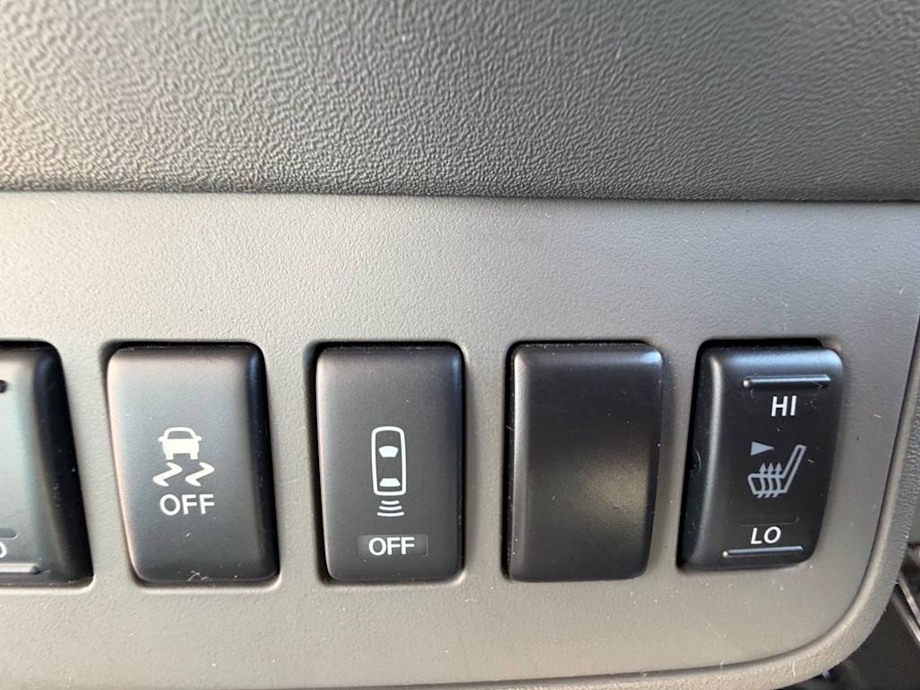 Thumbnail: 2019 Nissan Frontier - 27