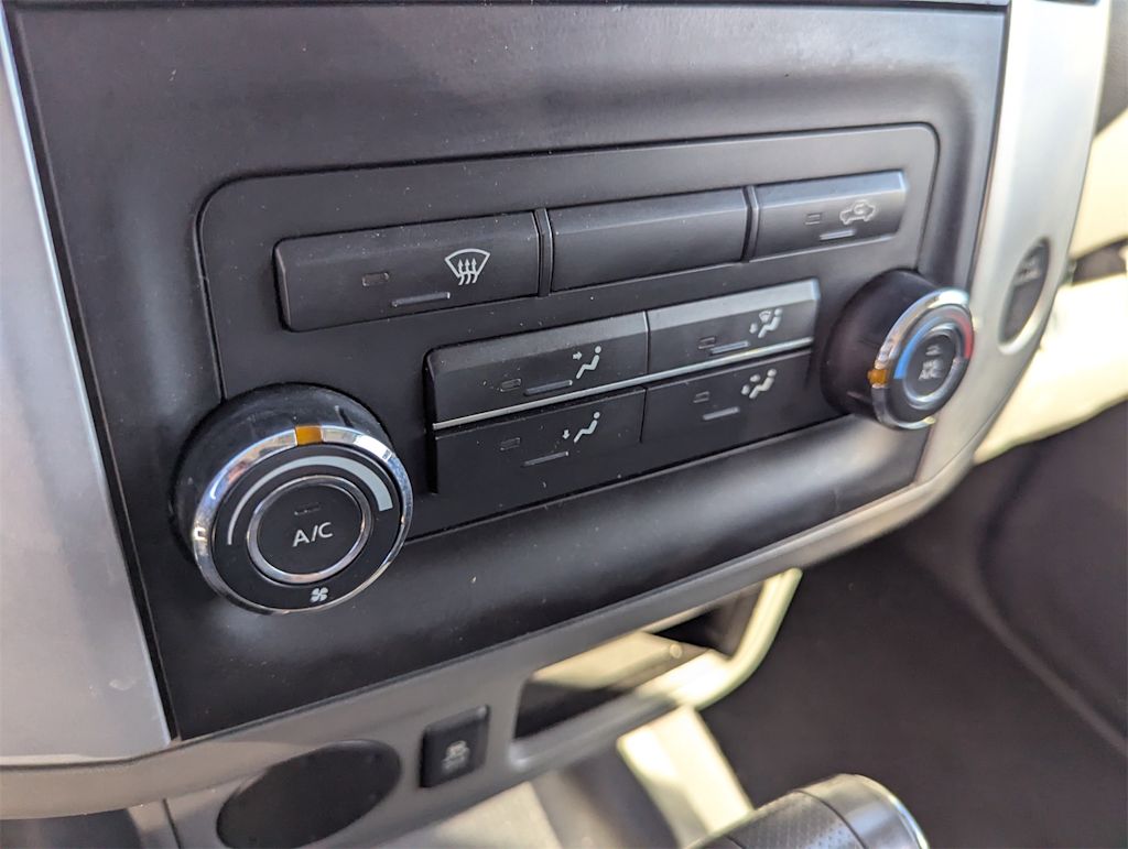 Thumbnail: 2019 Nissan Frontier - 21