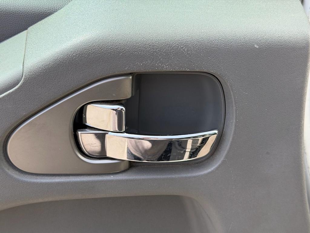 Thumbnail: 2017 Nissan Frontier - 13