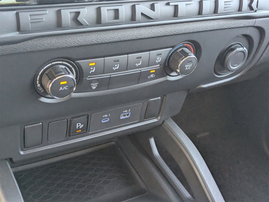 Thumbnail: 2026 Nissan Frontier - 25