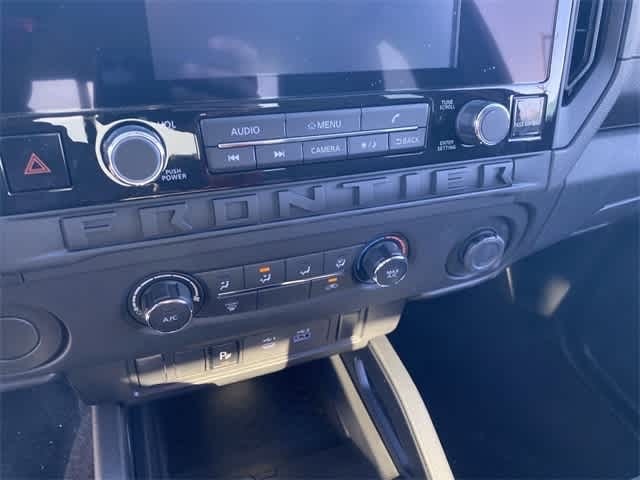 Thumbnail: 2025 Nissan Frontier - 22