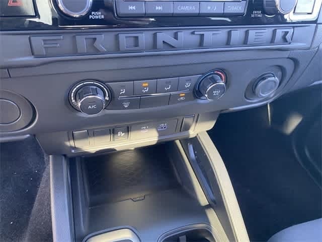 Thumbnail: 2025 Nissan Frontier - 23