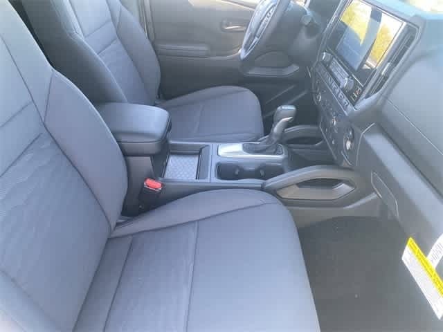 Thumbnail: 2025 Nissan Frontier - 16