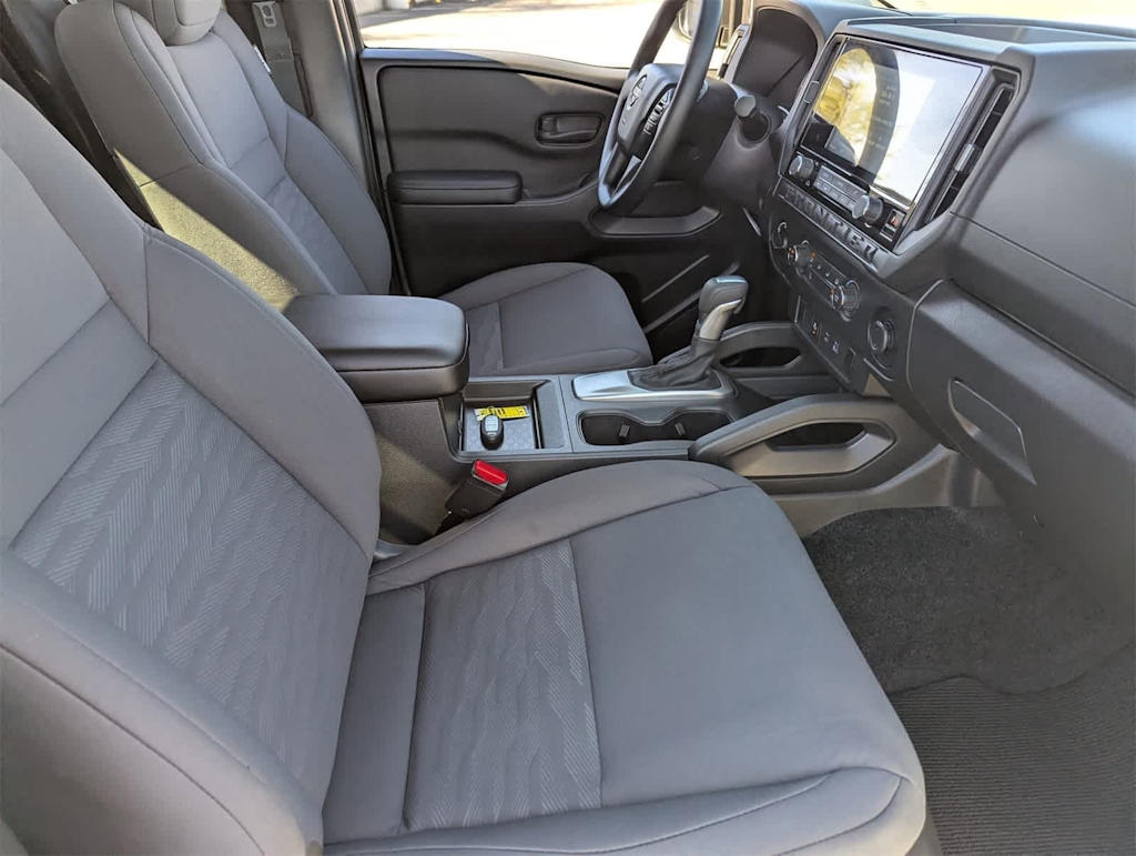 Thumbnail: 2026 Nissan Frontier - 17