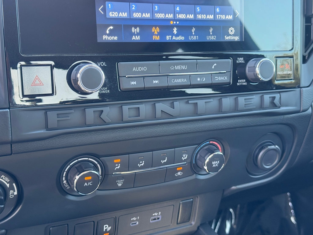 Thumbnail: 2026 Nissan Frontier - 26