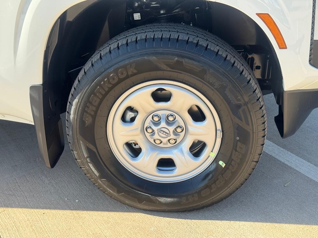 Thumbnail: 2026 Nissan Frontier - 8