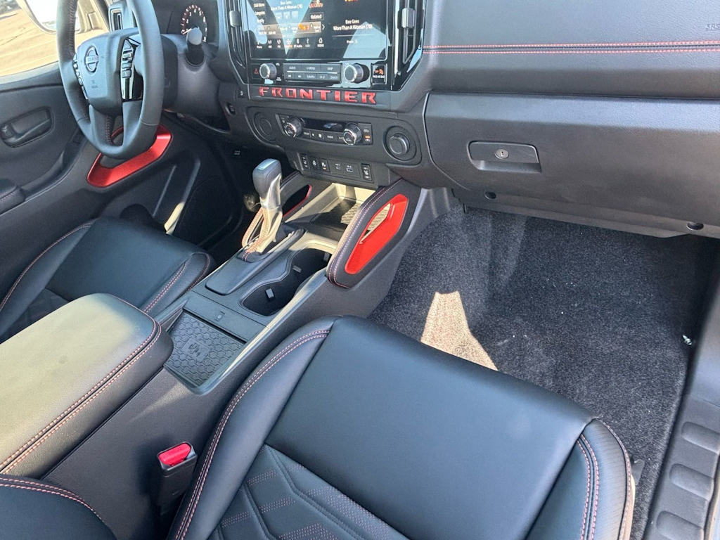 Thumbnail: 2026 Nissan Frontier - 8