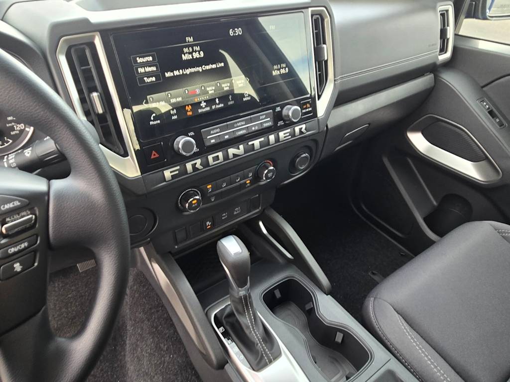 Thumbnail: 2026 Nissan Frontier - 8