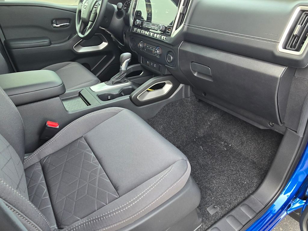 Thumbnail: 2026 Nissan Frontier - 19