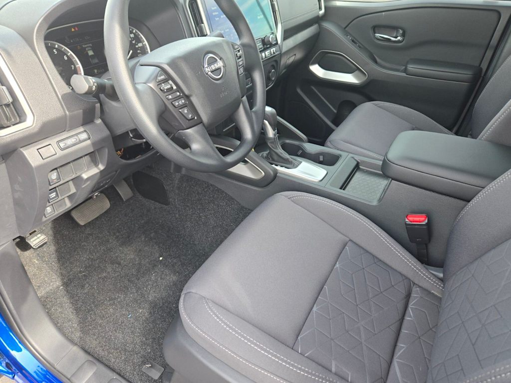 Thumbnail: 2026 Nissan Frontier - 9