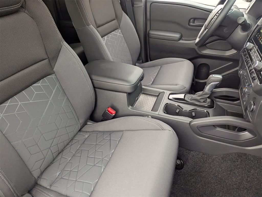 Thumbnail: 2026 Nissan Frontier - 9