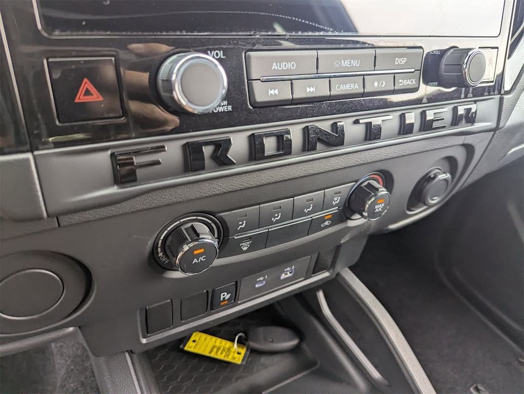 Thumbnail: 2026 Nissan Frontier - 25