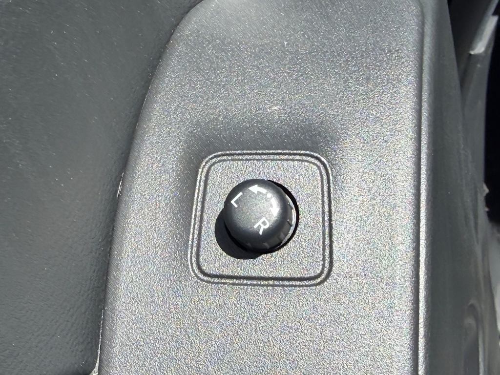 Thumbnail: 2026 Nissan Frontier - 22