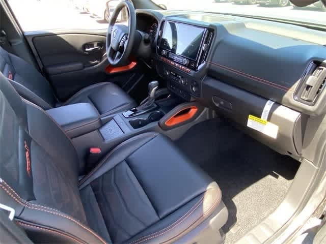 Thumbnail: 2025 Nissan Frontier - 18