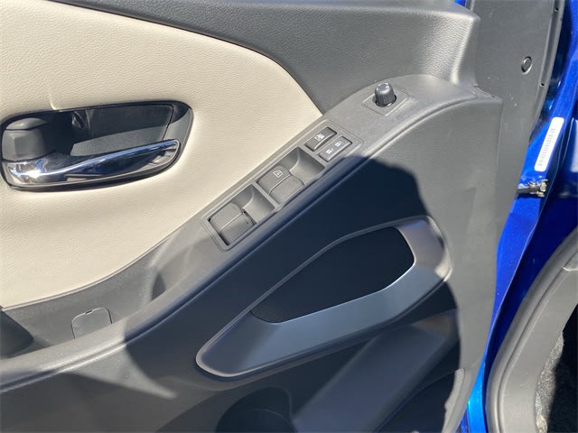 2025 Nissan Frontier SV 20