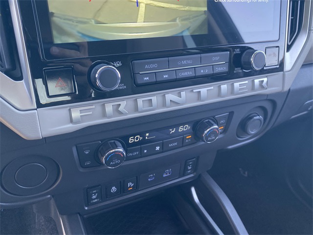 2025 Nissan Frontier SV 22