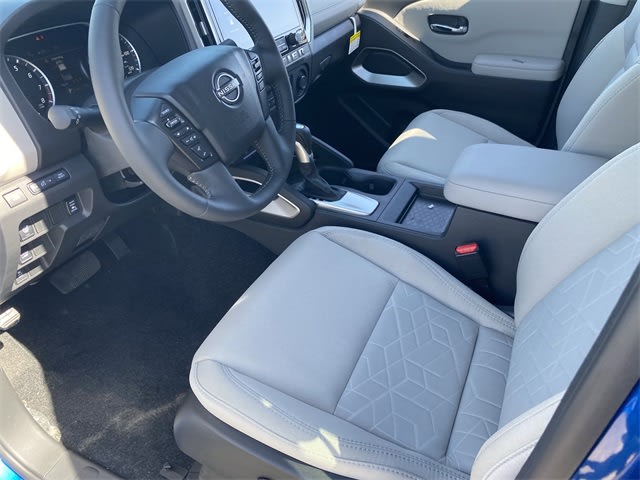 2025 Nissan Frontier SV 7