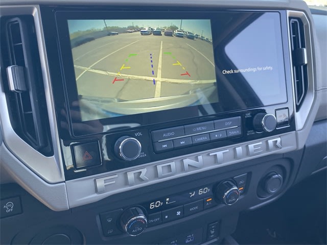2025 Nissan Frontier SV 21