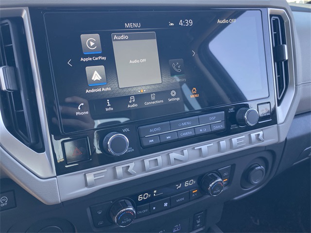 2025 Nissan Frontier SV 10