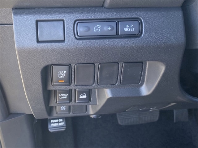 2025 Nissan Frontier S 24