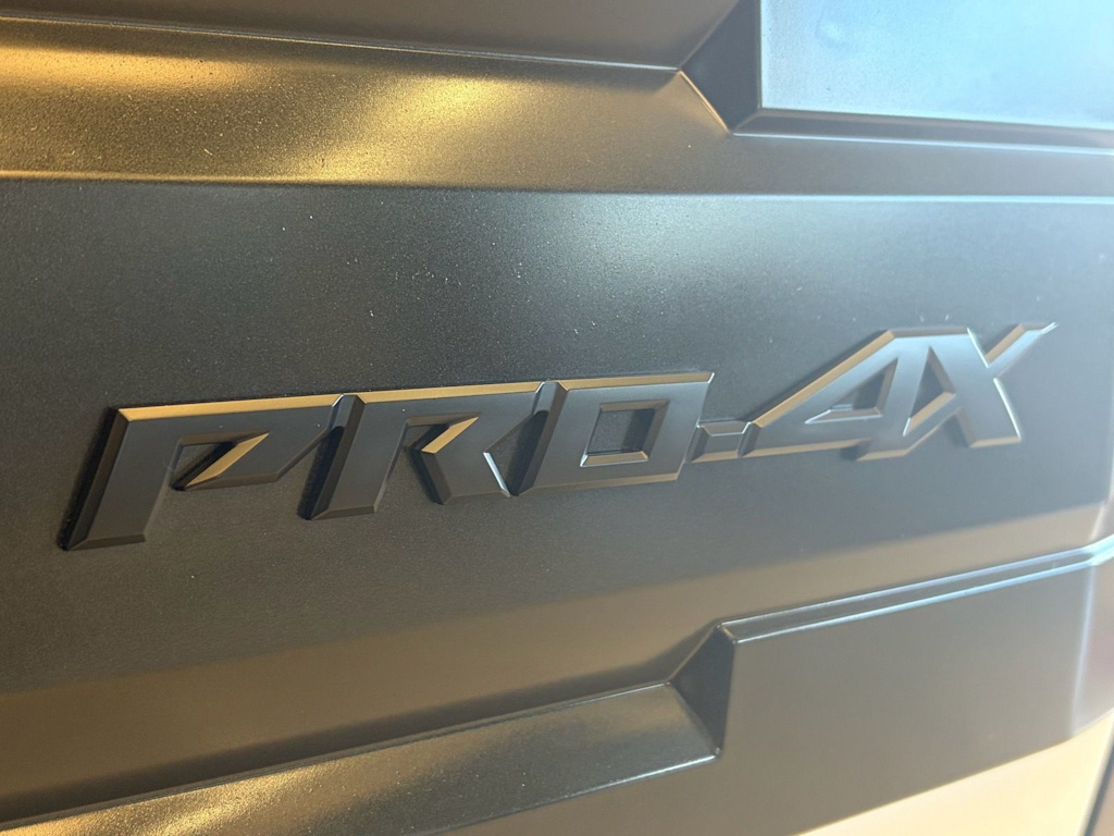 Thumbnail: 2026 Nissan Frontier - 7