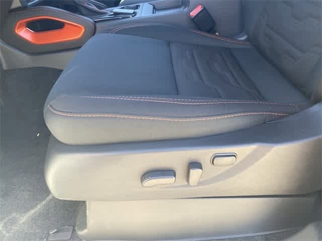 Thumbnail: 2025 Nissan Frontier - 21