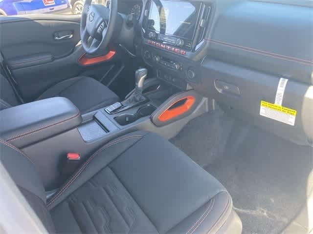 Thumbnail: 2025 Nissan Frontier - 6