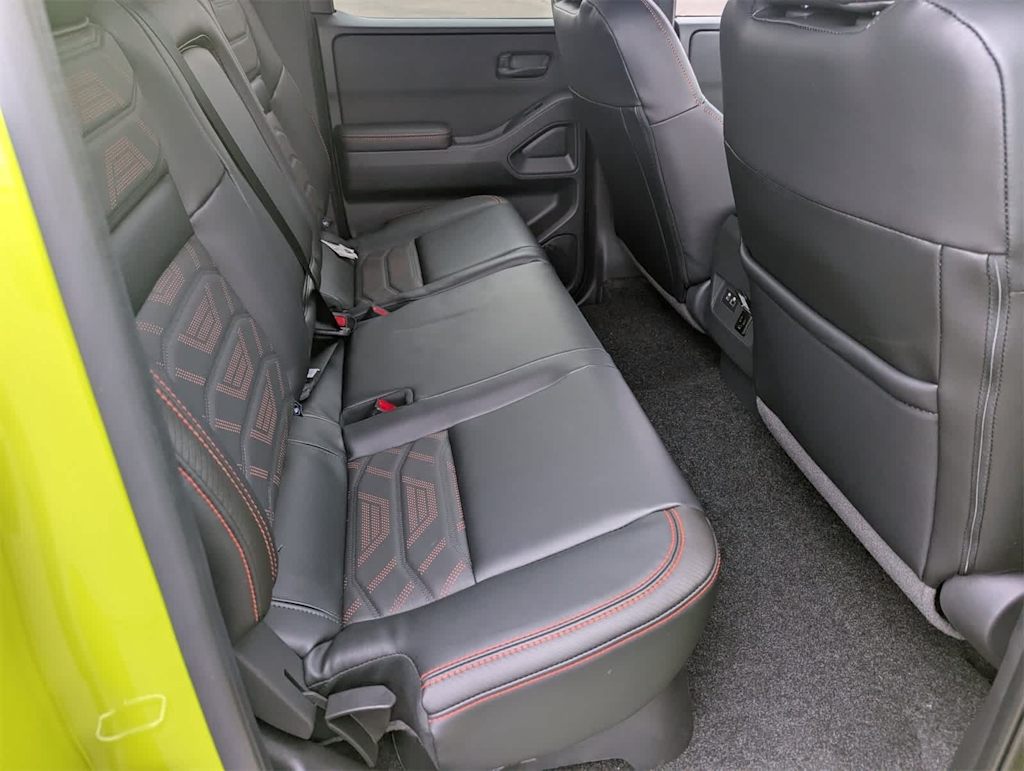 Thumbnail: 2026 Nissan Frontier - 10