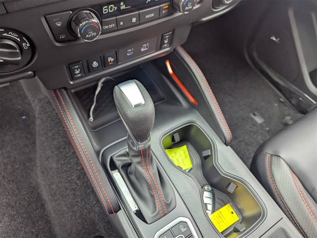 Thumbnail: 2026 Nissan Frontier - 13