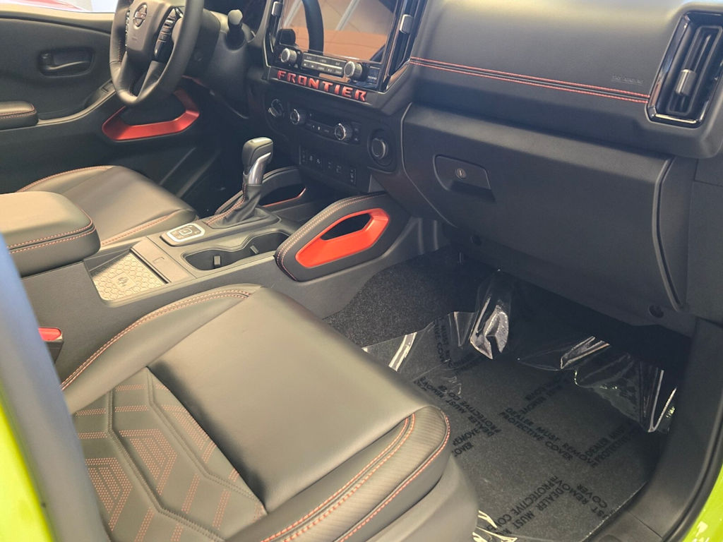 Thumbnail: 2026 Nissan Frontier - 20