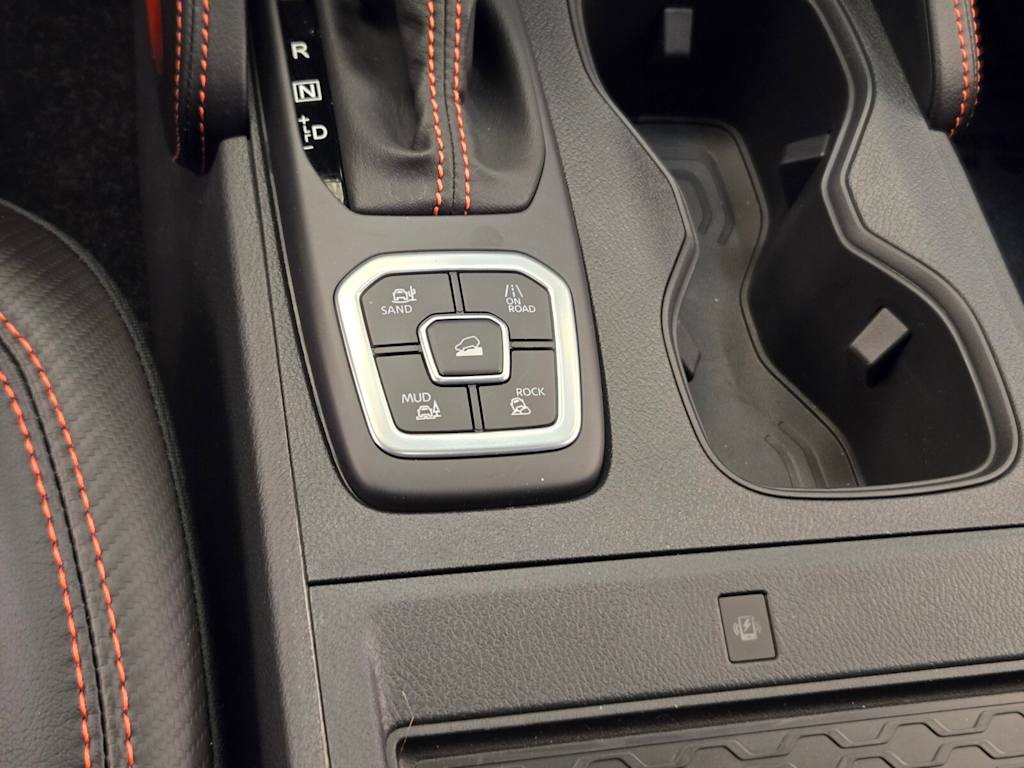 Thumbnail: 2026 Nissan Frontier - 30