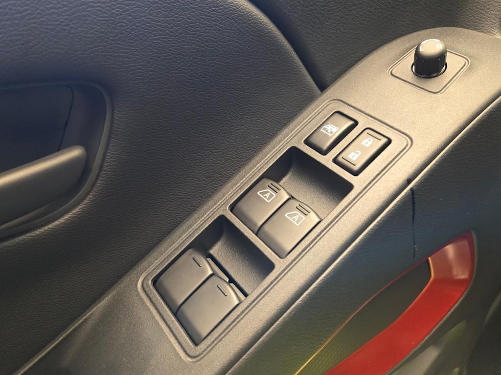 Thumbnail: 2026 Nissan Frontier - 26